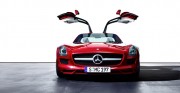 Mercedes_SLS_AMG_Gullwing_r Most favorable image of the new Gullwing-Mercedes, the Mercedes-Benz SLS AMG (Image: Daimler)
