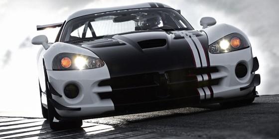 Dodge Viper 2010 Red. Simply brutal: 2010 Dodge