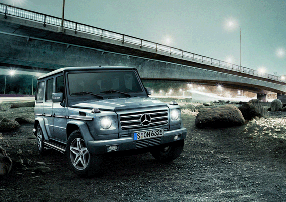  Added value for the G-Class: To coincide with its 30th birthday, the legendary G-Class benefits from new additional features that primarily enhance comfort and exclusivity in the interior. (Photo: Daimler AG)
